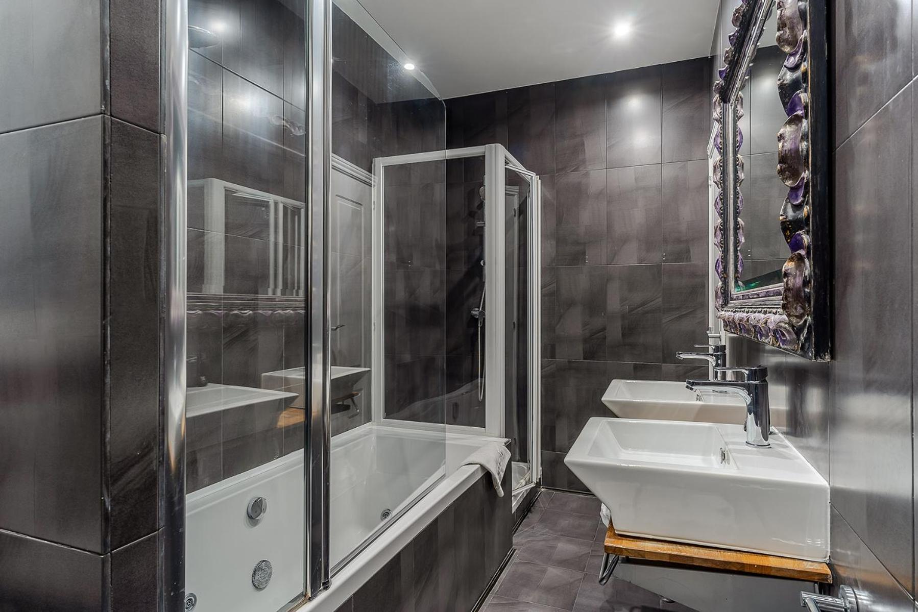 Enjoybcn Tapies Apartment Барселона Екстер'єр фото